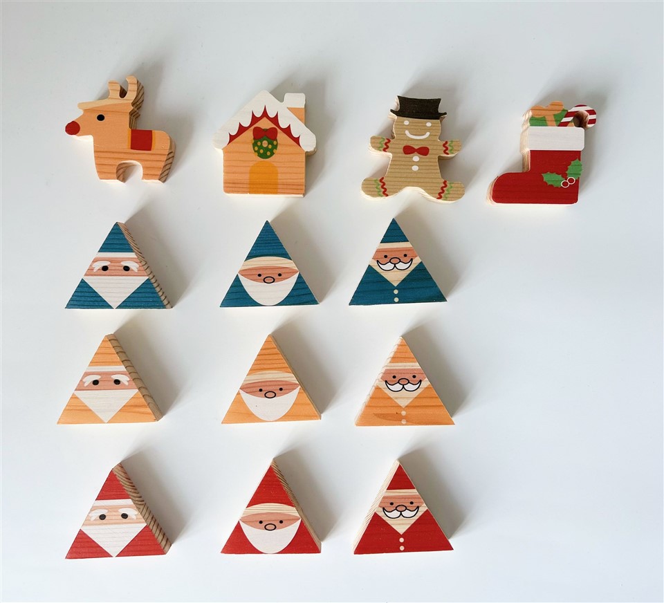 पाइन क्रिसमस सजावट